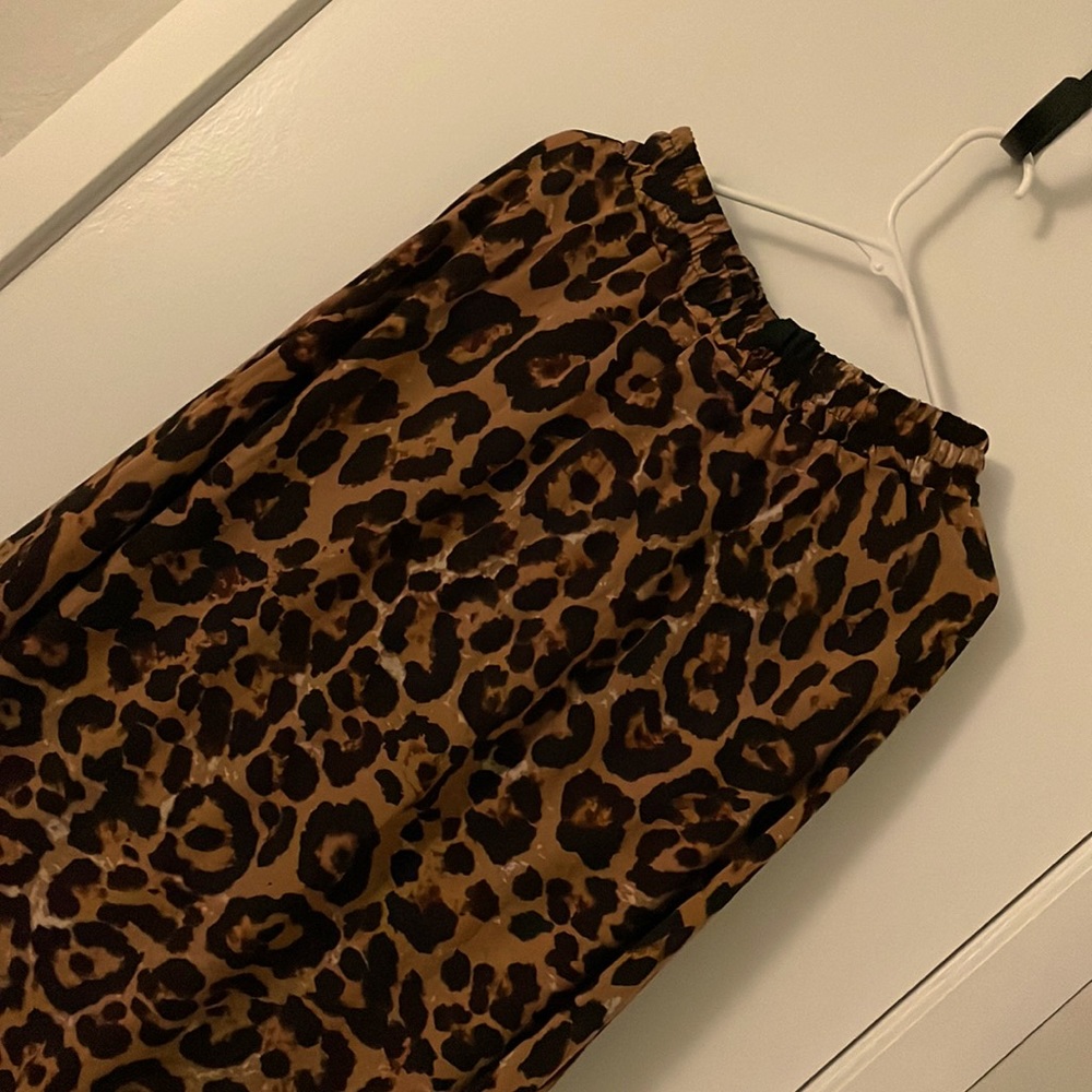 Leopard print maxi skirt